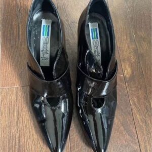 Vintage Patent Leather Handmade in Italy Heels. Size 5.5-6